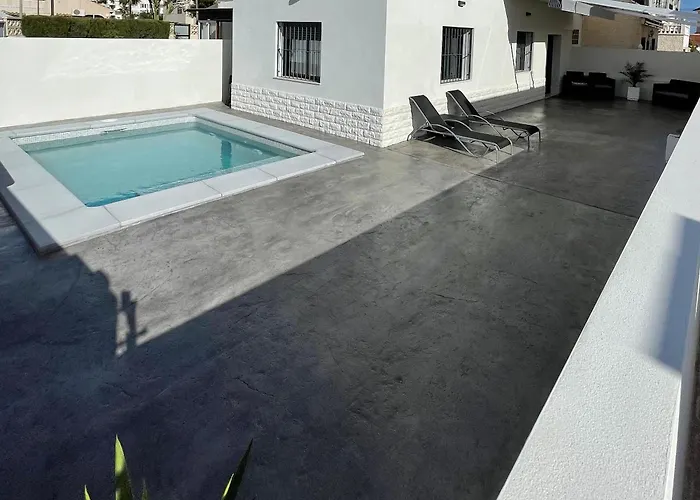 Apartmán Private Pool Torrevieja
